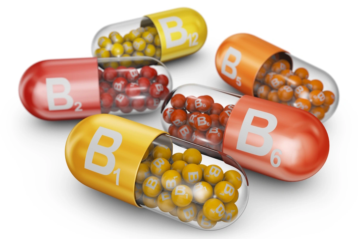 B qrupu vitaminləri qidanın enerjiyə çevrilməsində, sinir sisteminin normal fəaliyyətində və qan hüceyrələrinin yaranmasında mühüm rol oynayır. 