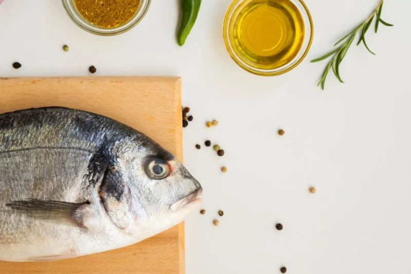 Omega 3 — orqanizmin özü sintez edə bilmədiyi, qida ilə qəbul olunmalı olan poli-doymamış yağ turşularıdır. Xüsusilə ürək-damar sistemi, beyin funksiyaları və iltihabi proseslərin tənzimlənməsində mühüm rol oynayır.